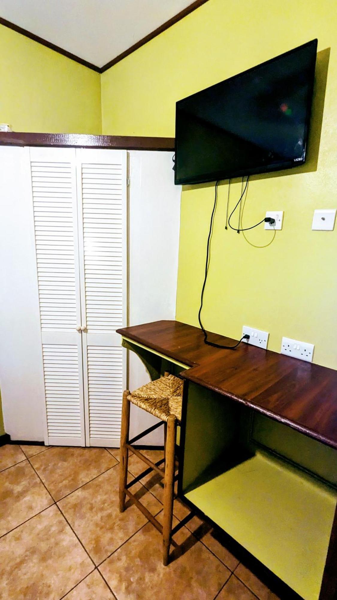 Hotel Sunset Lane Laborie Habitación foto