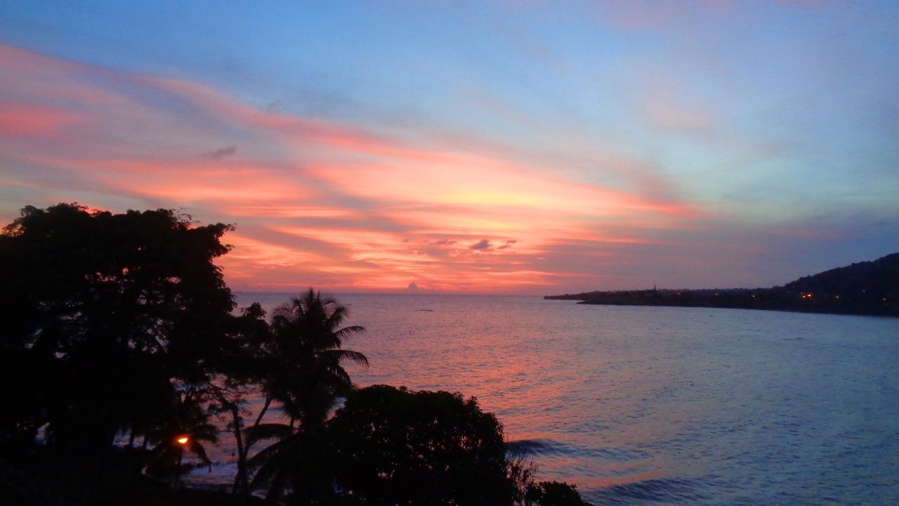 Hotel Sunset Lane Laborie Exterior foto